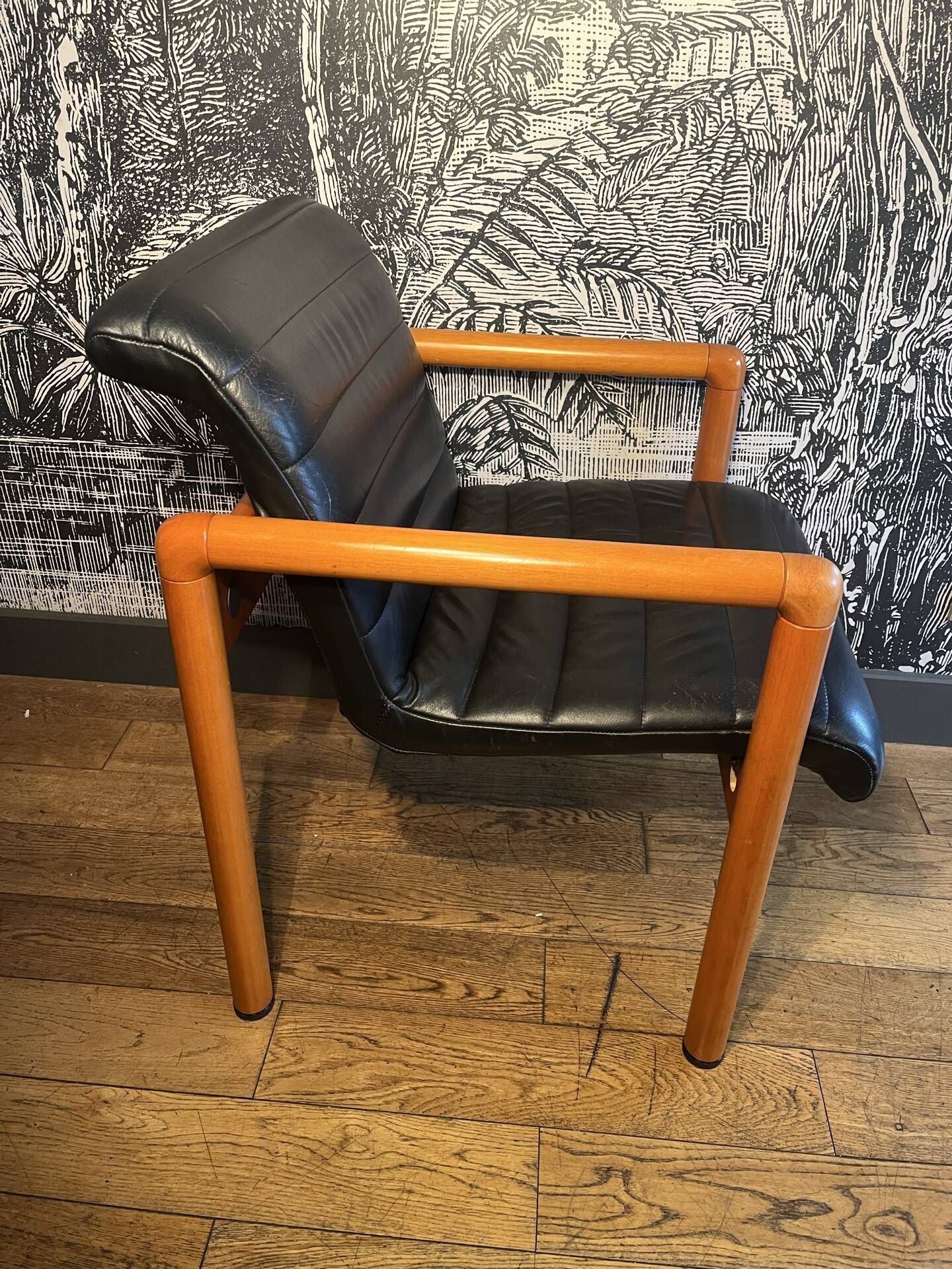 Flötotto armchair