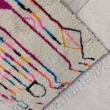 Handmade Moroccan Berber rug 136 X 102 CM