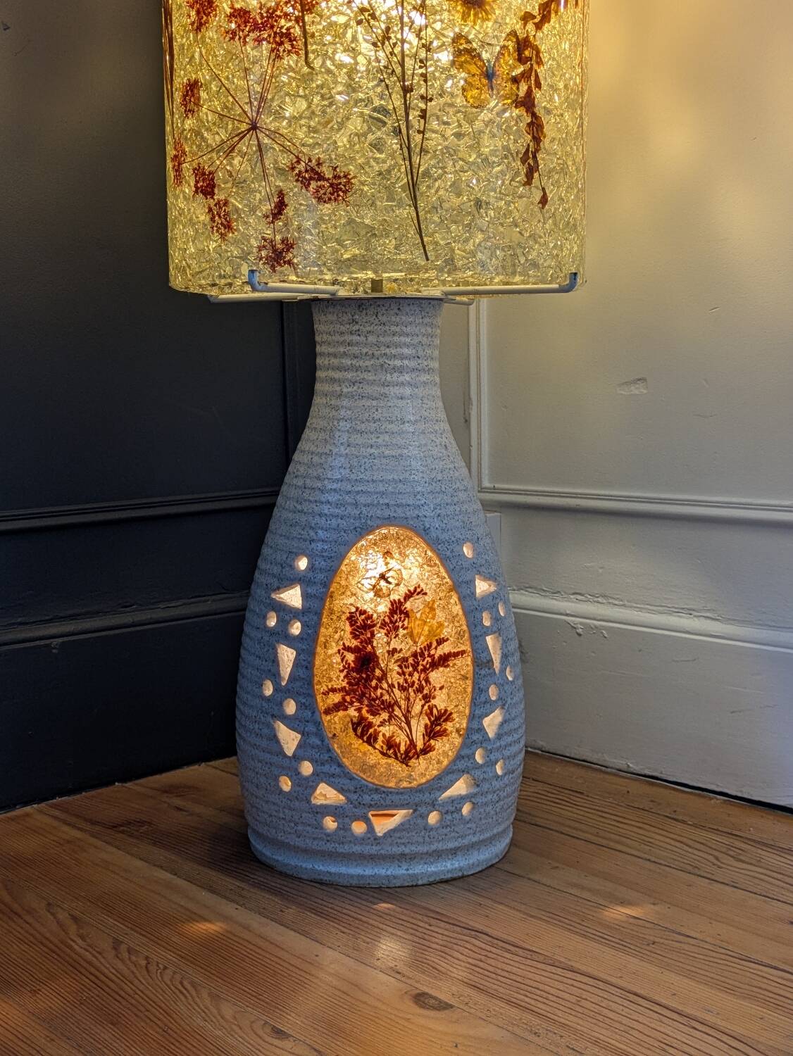 Sculptural lamp ACCOLAY