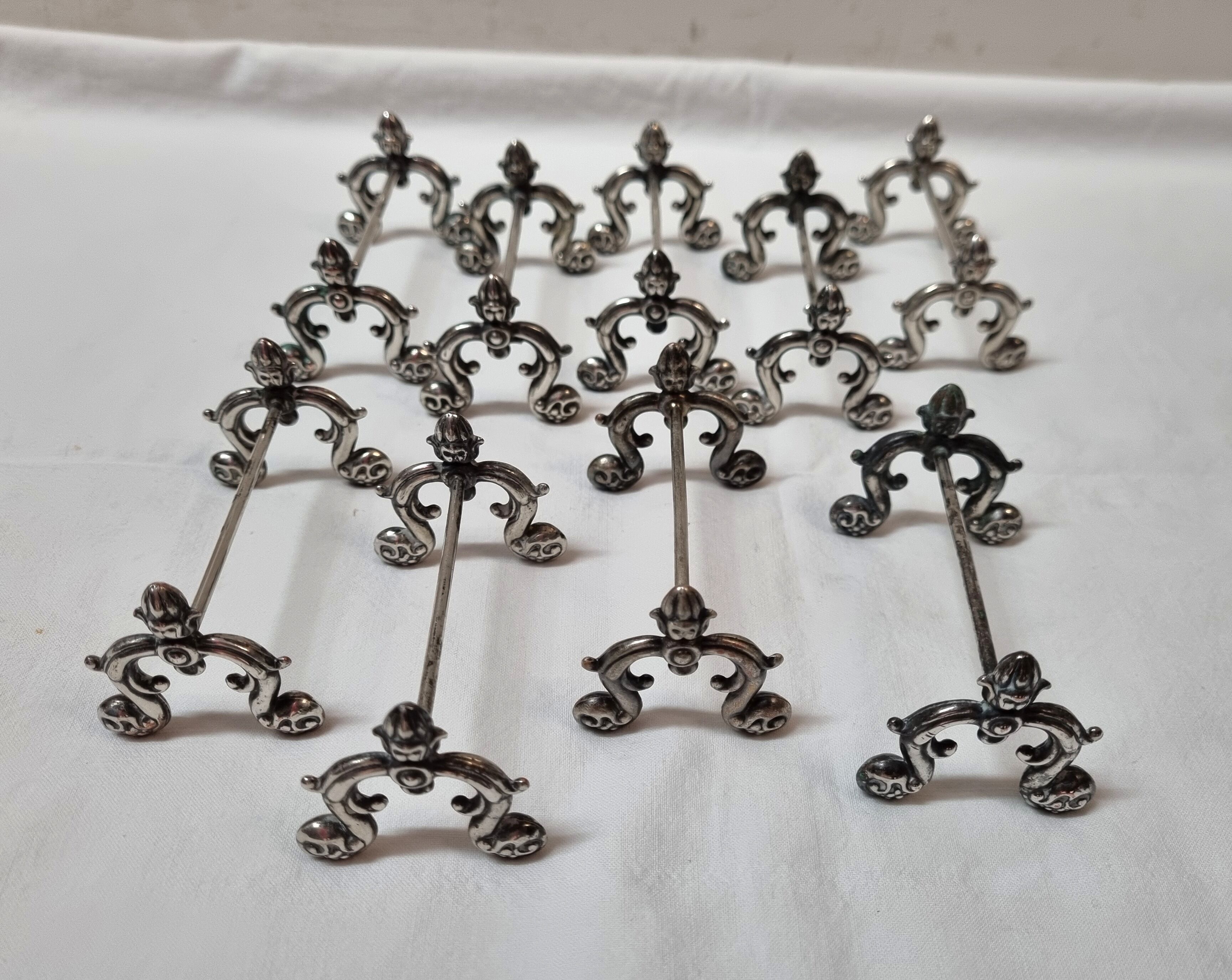 Silver metal knife holder early XXth