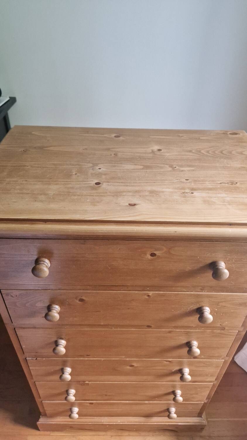 Chest of drawers with 6 drawers