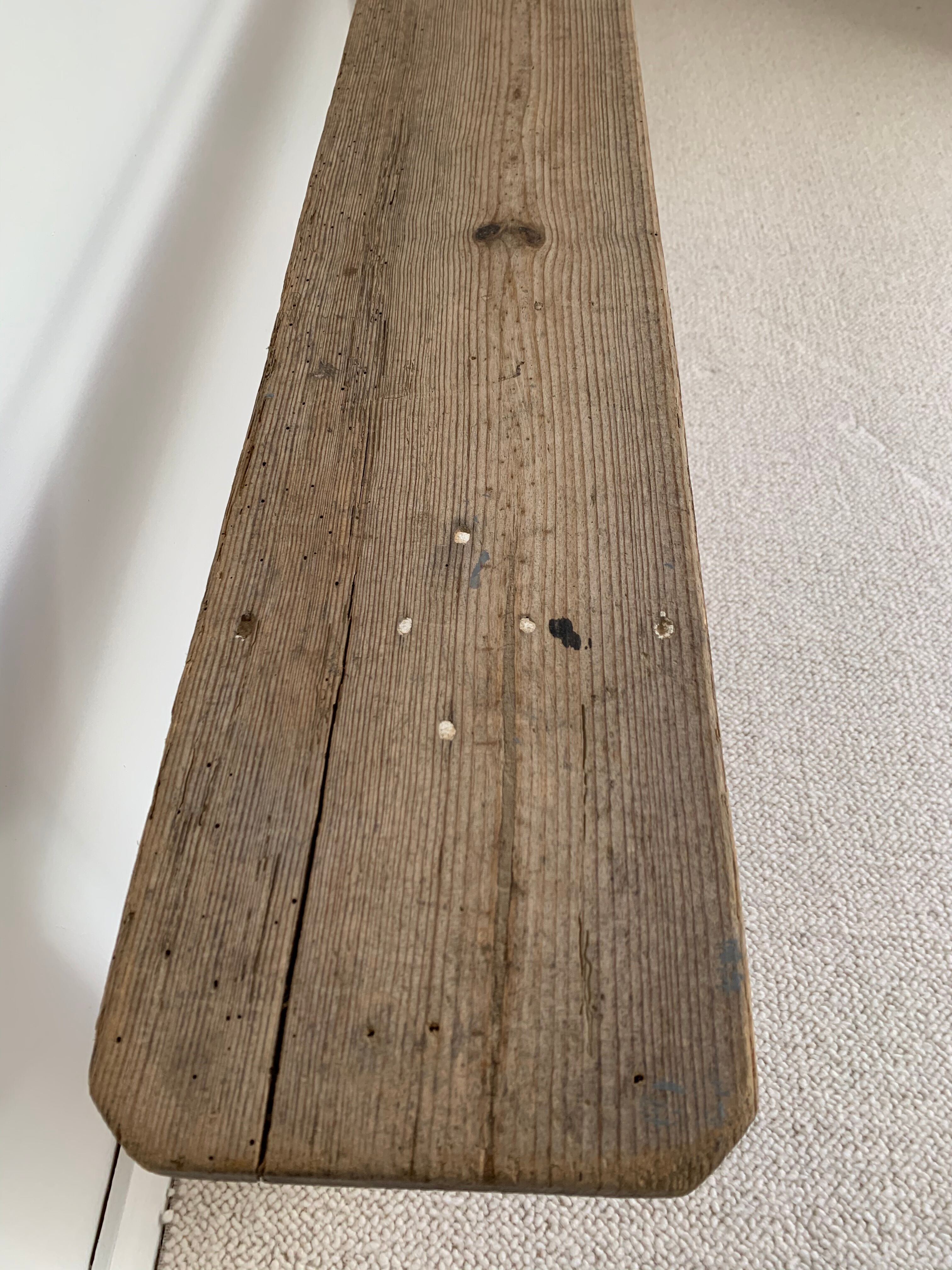 Light oak bench, lower feet painted white