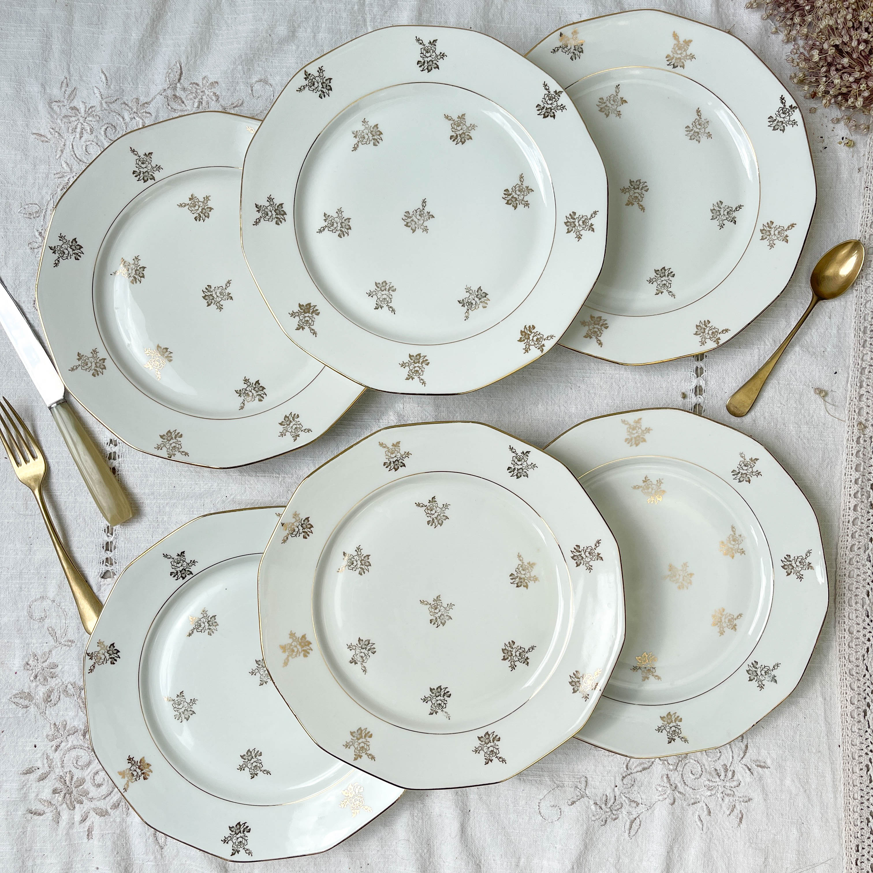 6 Flat plates porcelain white flowers golden Limoges Mehun