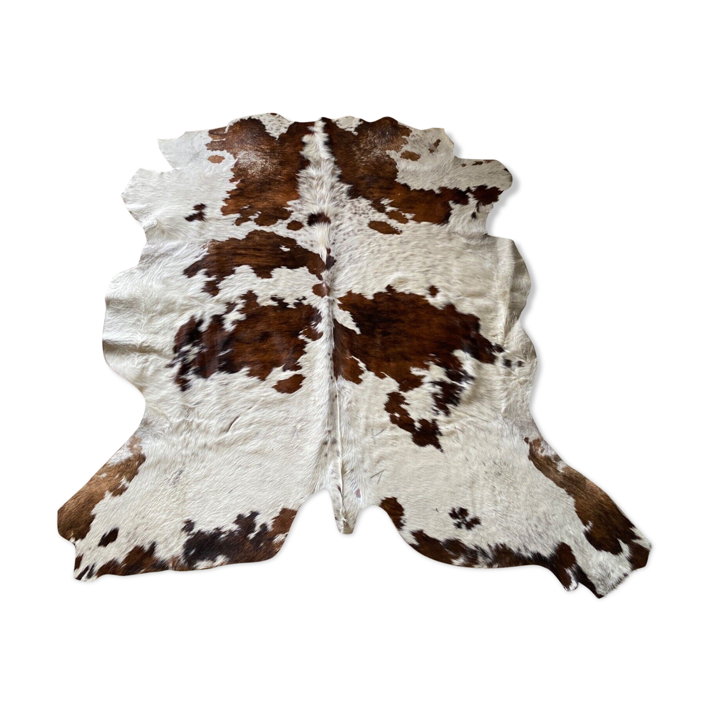 Cowhide carpet white and brown 1970 230 x 219