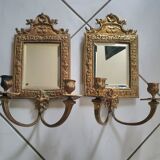 Paire d'appliques anciennes à miroir et bougeoir, en bronze doré,  électrifiées époque Napoléon