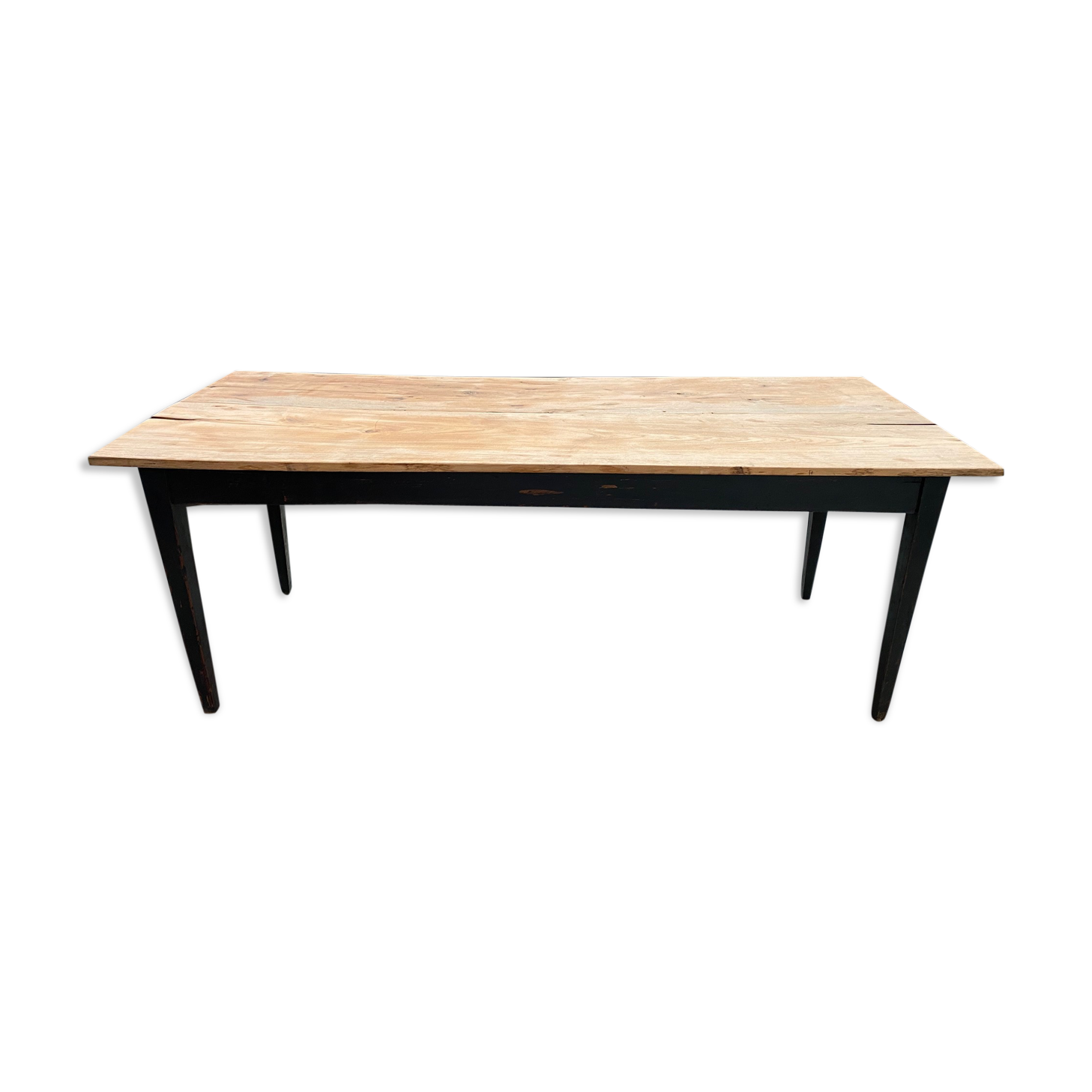 Farm table spindle feet