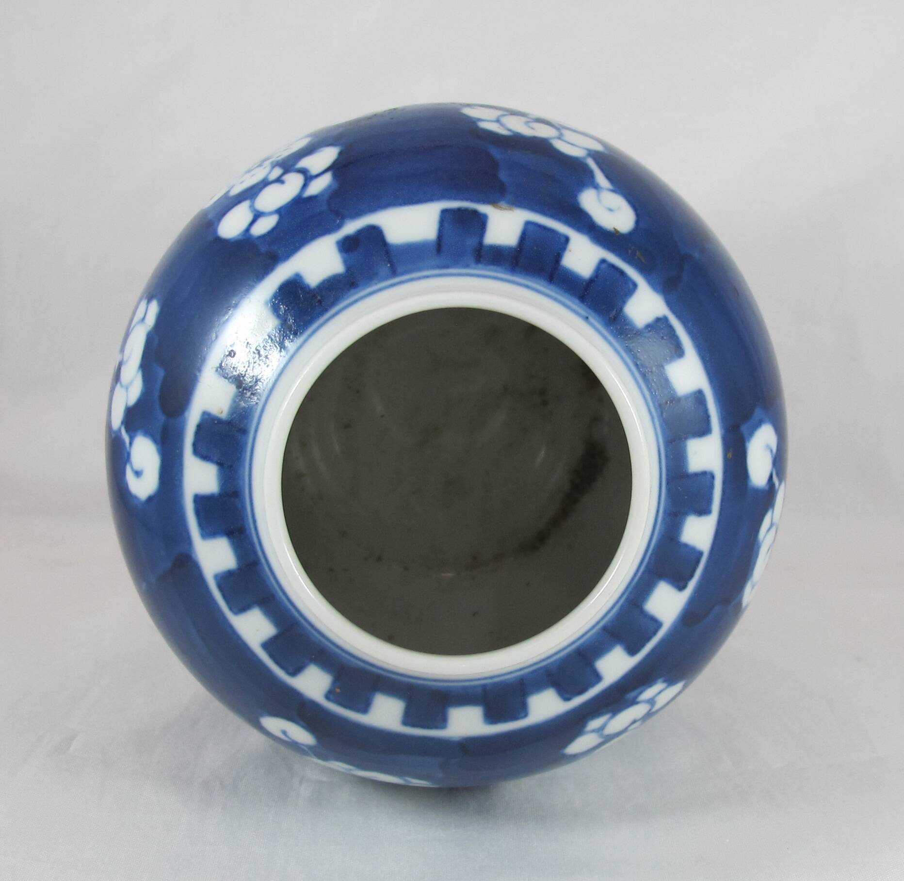 Petit pot en porcelaine bleu blanc Chinois Chine