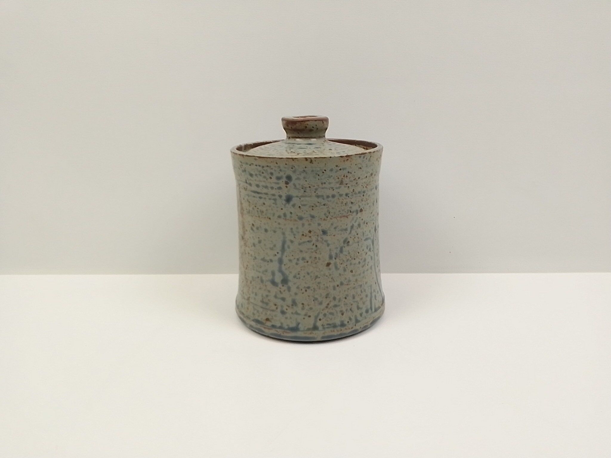 Tricolor sandstone pot 15.5 cm