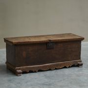 Oak and wrought iron mallet, early 18th century.