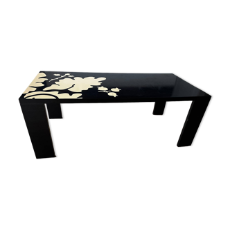 Dining table Patricia Urquiola