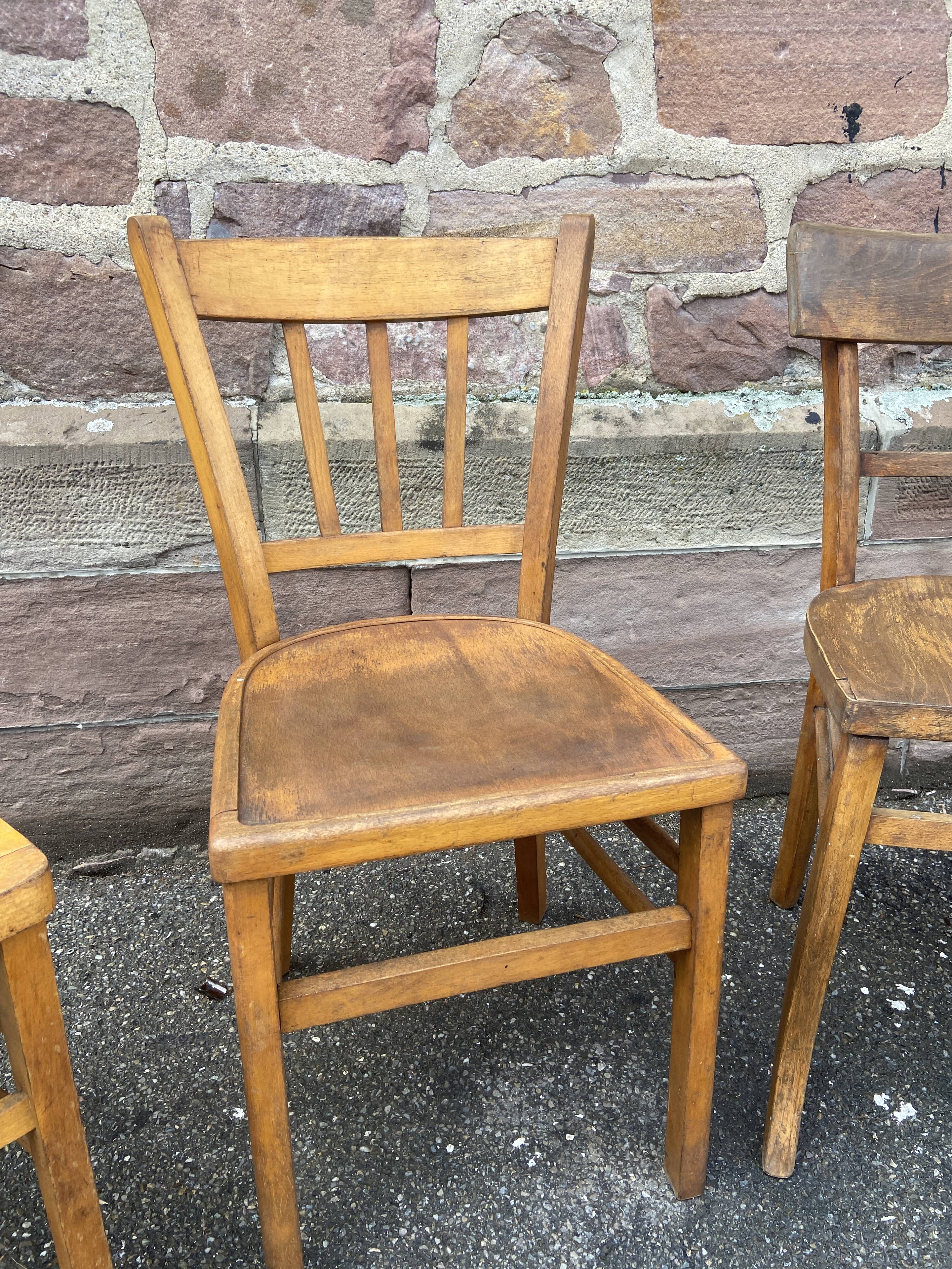 lot 4 Chairs bistro mismatched curved wood