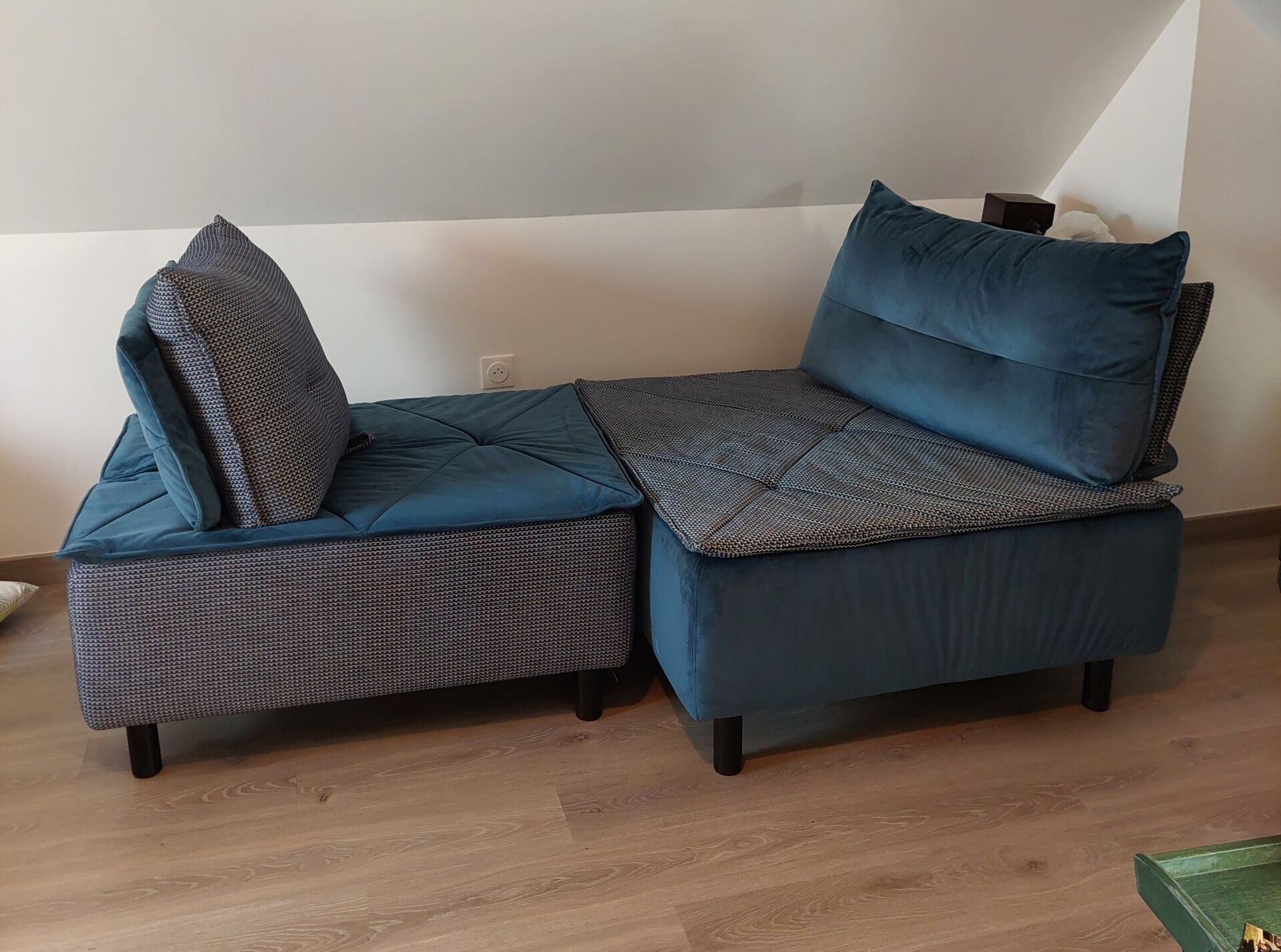 1 lot de 2 fauteuils design modulaires