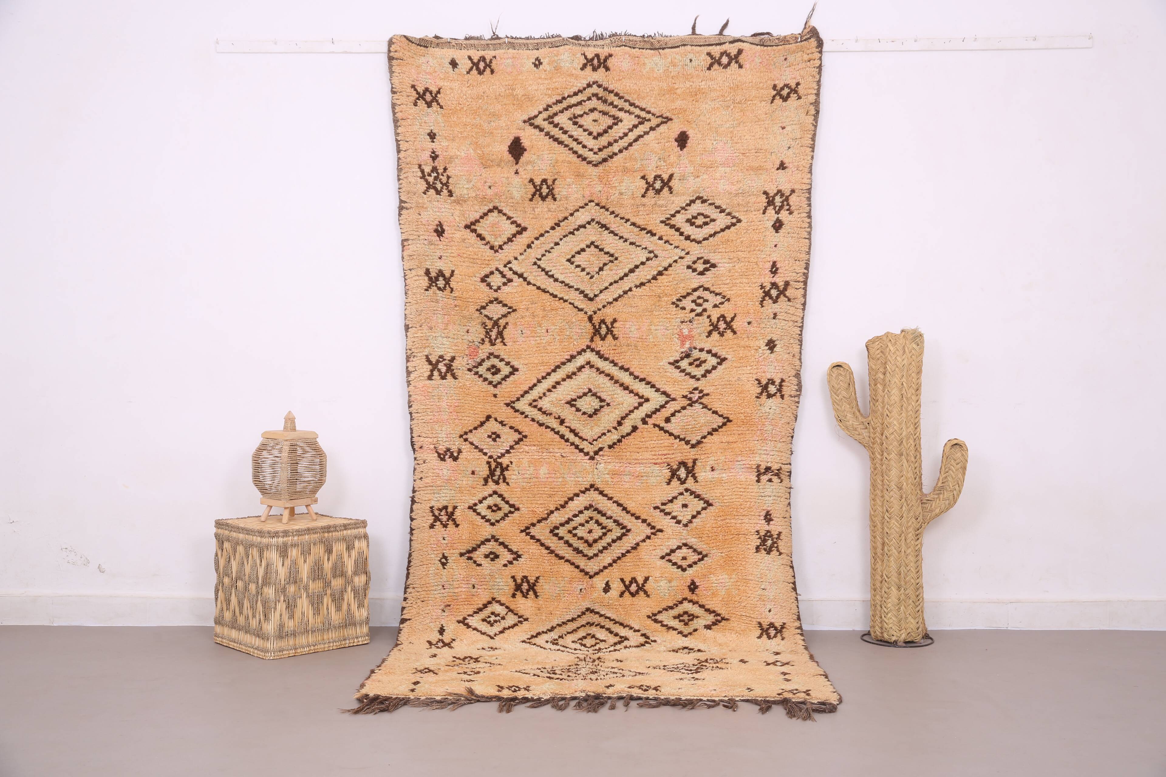 Peach Vintage Moroccan Rug 137 x 270 cm - Berber Rug Handmade - Wool Rug