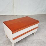 Commode basse de la fin du milieu du siècle par Uniflex