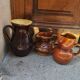 Trio de pichets en céramique émaillée vintage