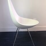Drop chair 3110 by Arne Jacobsen for Fritz Hansen