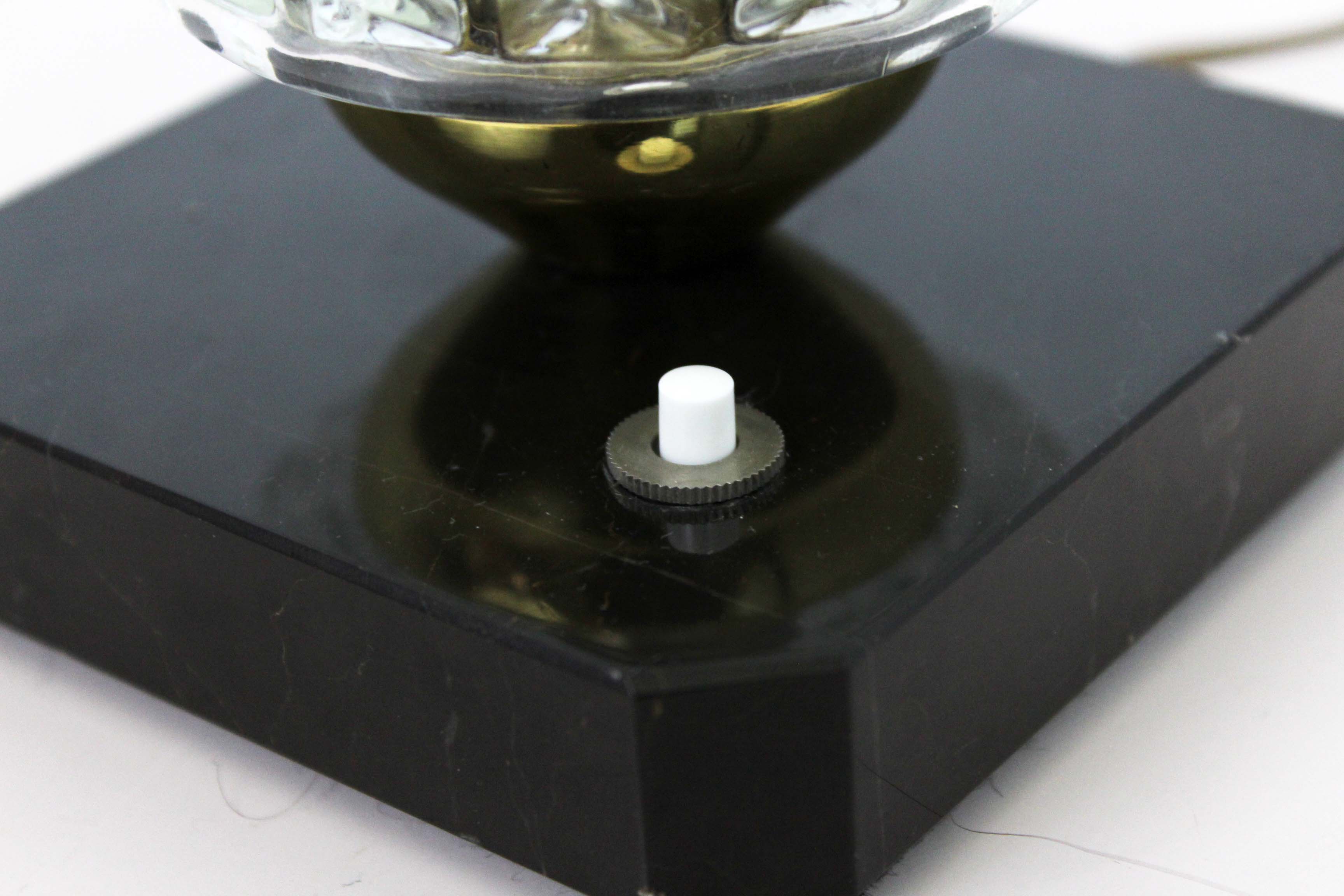 Beautiful art deco table lamp in glass and marble