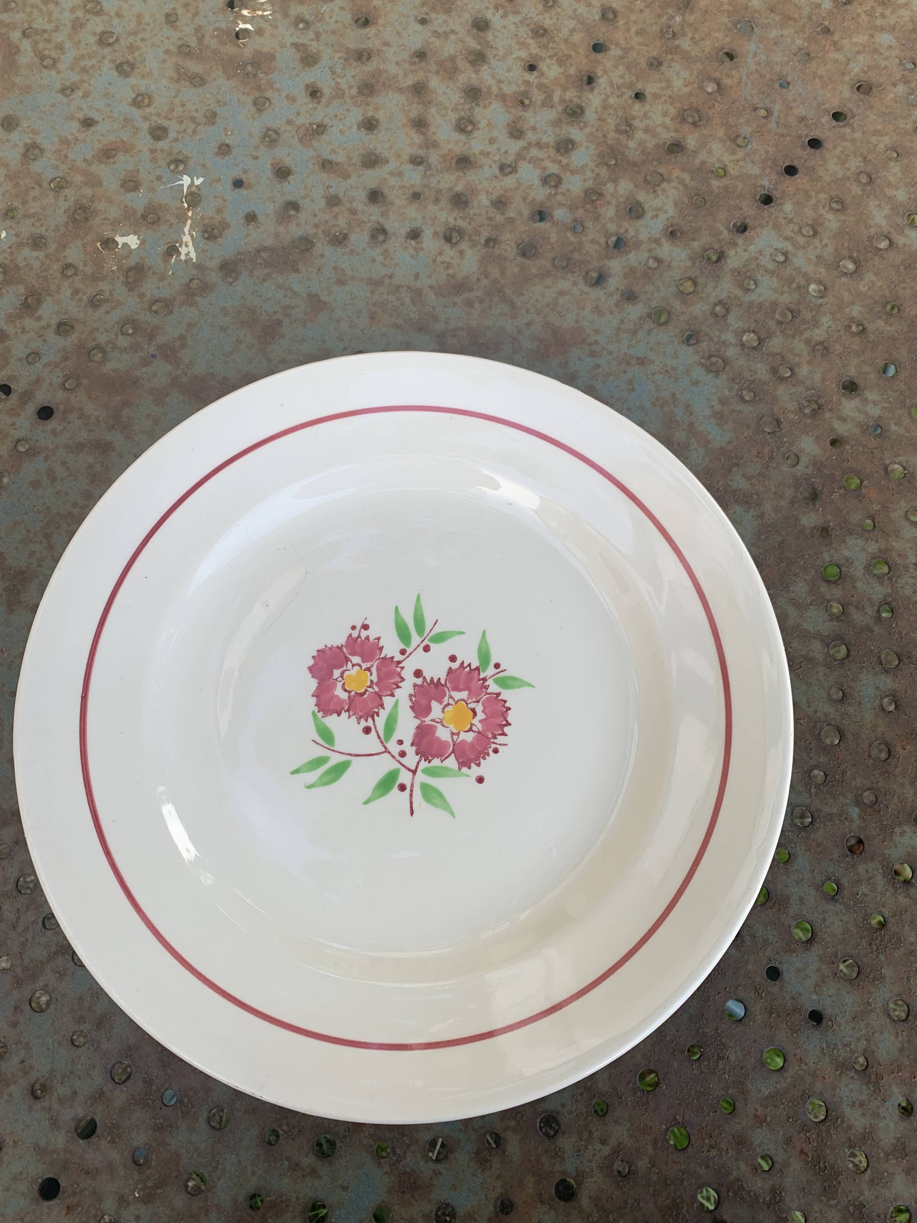 Cake dish, Madonna model, Moulin des Loups, Orcerame, made in France,