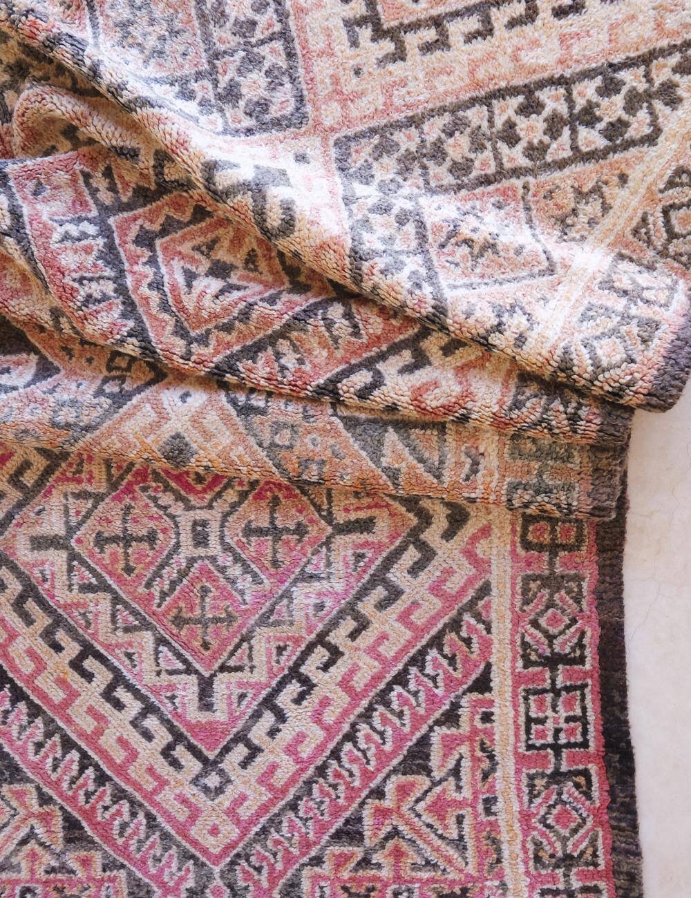 Beni MGuild Vintage Rug - 392 x 185 cm