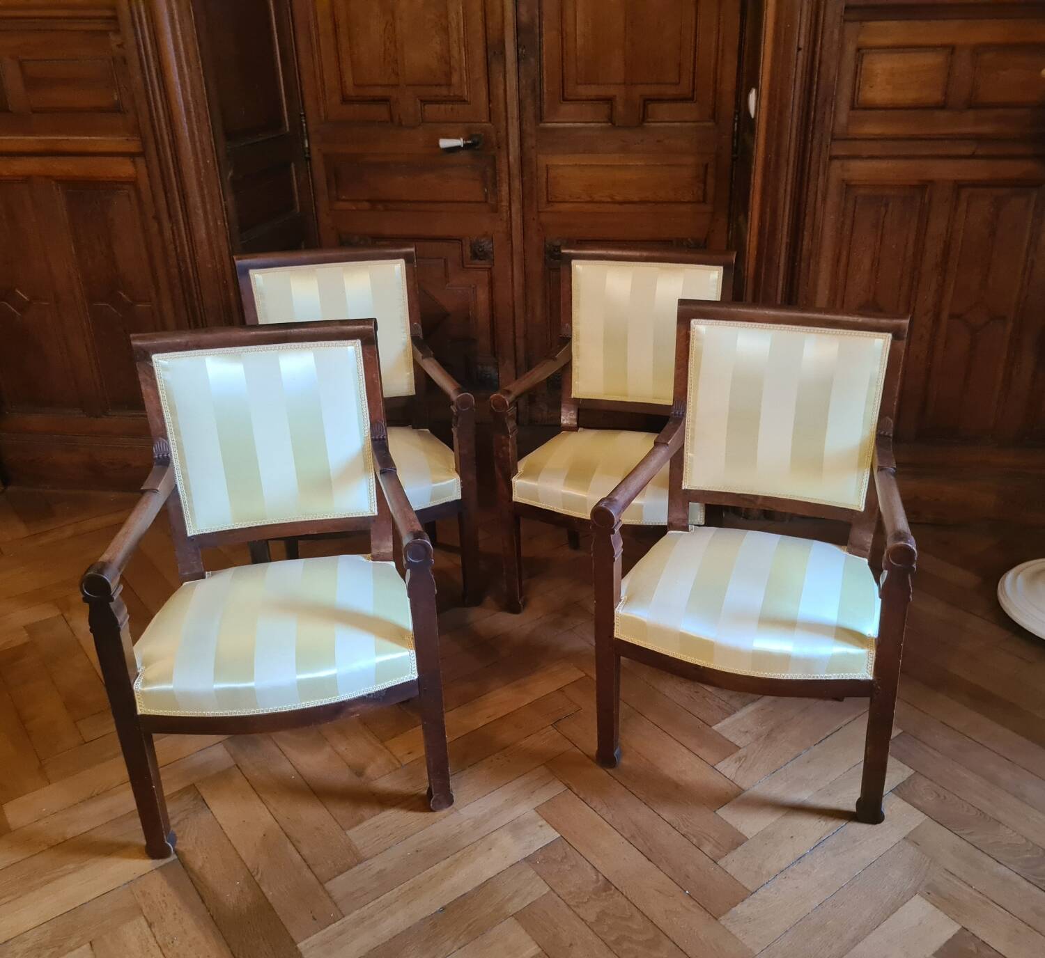 Serie 4 fauteuils Ep Consulat