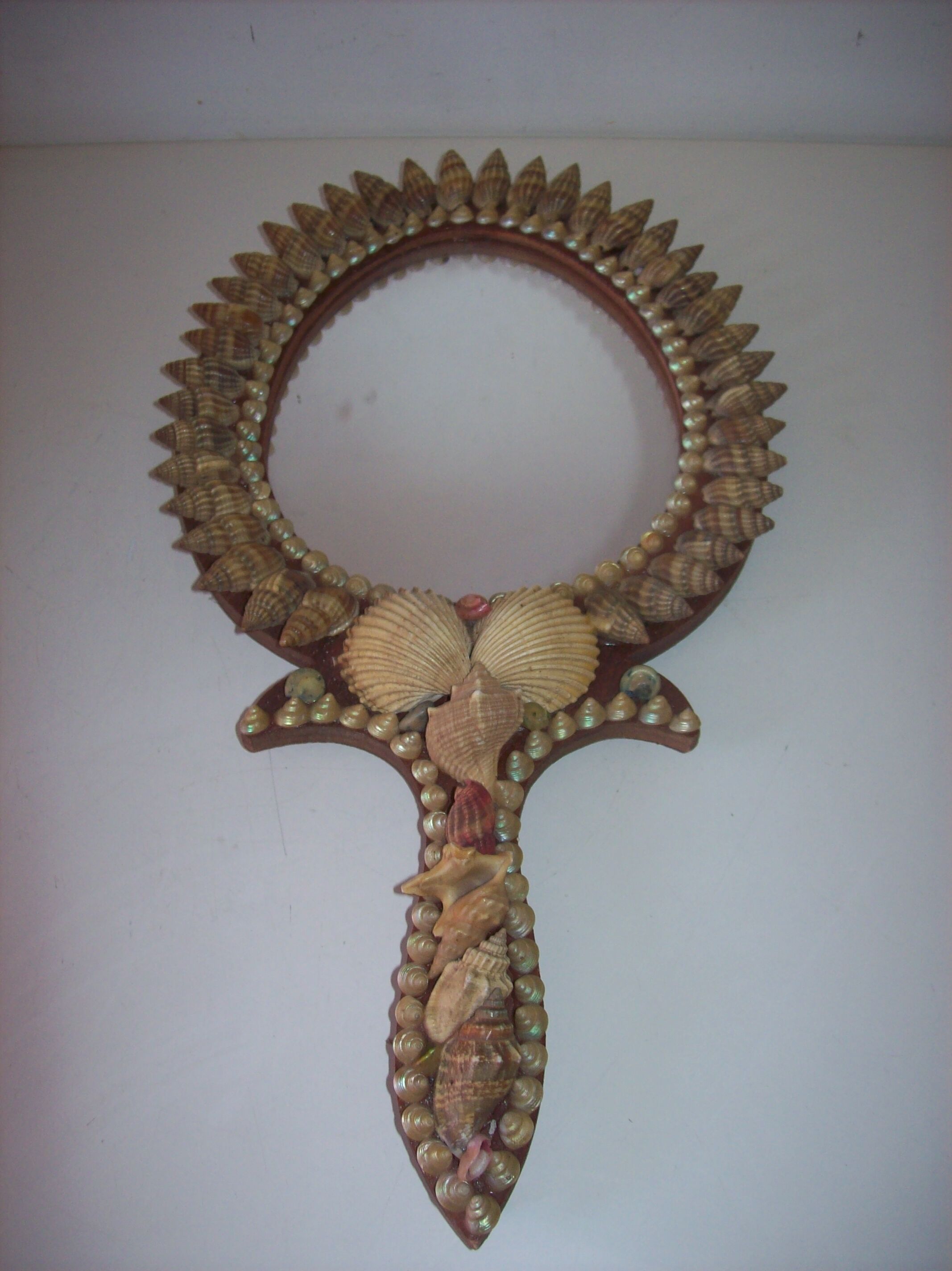 Hand or hanging shell mirror