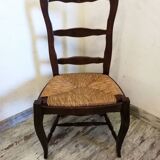 Ancienne chaise d'allaitement