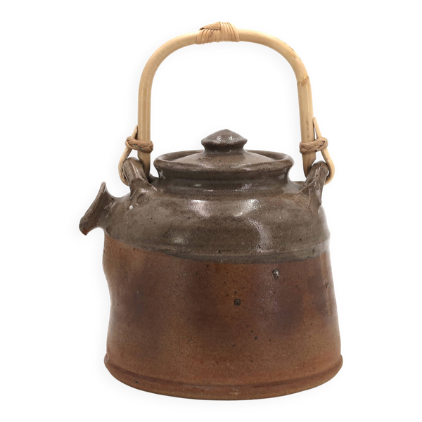 Théière en grès de Pierre Digan avec anse en bambou, La Borne années 60
