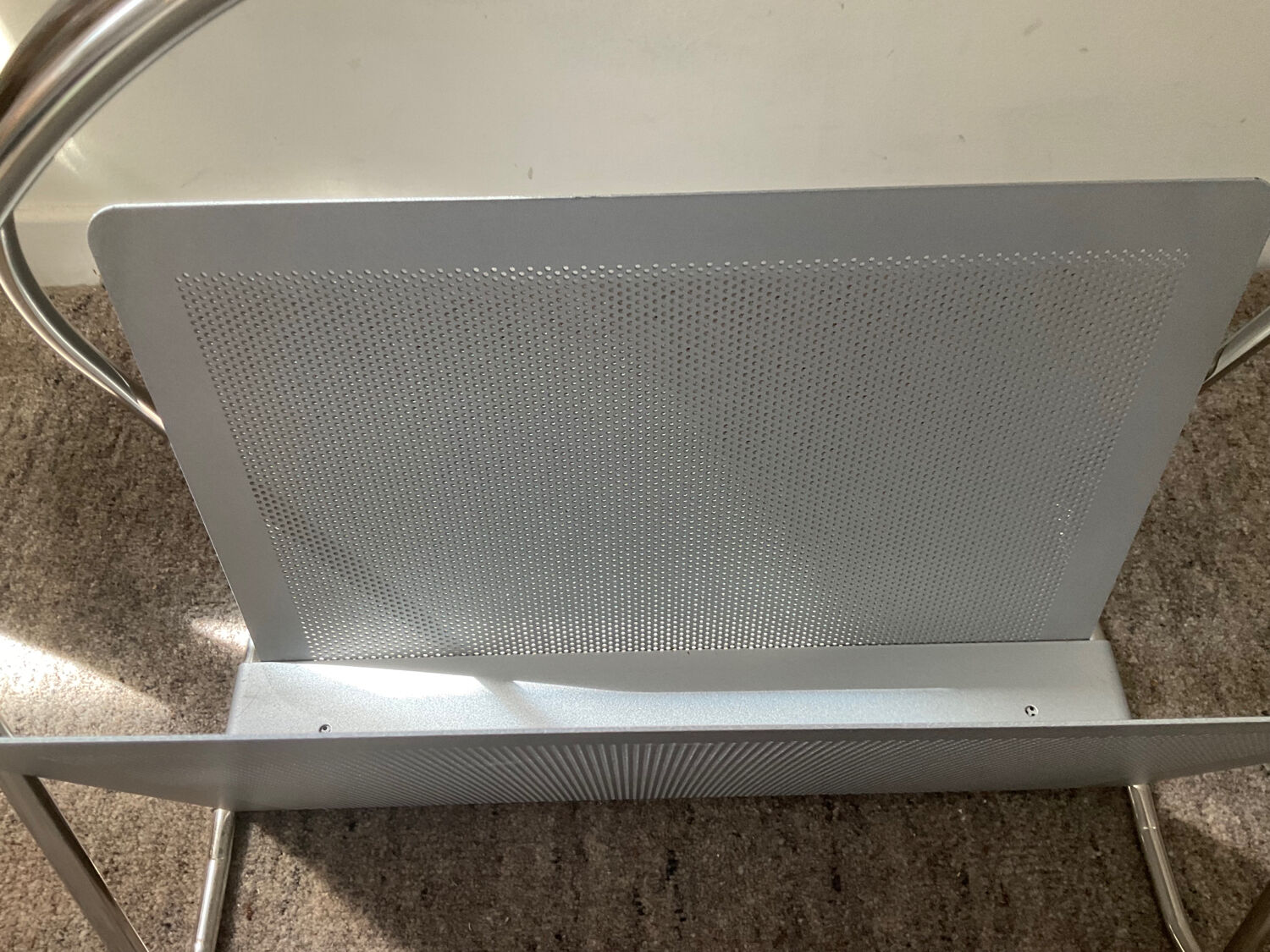 Design magazine holder Umberto Mascagni