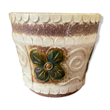 Vintage slip pot cache