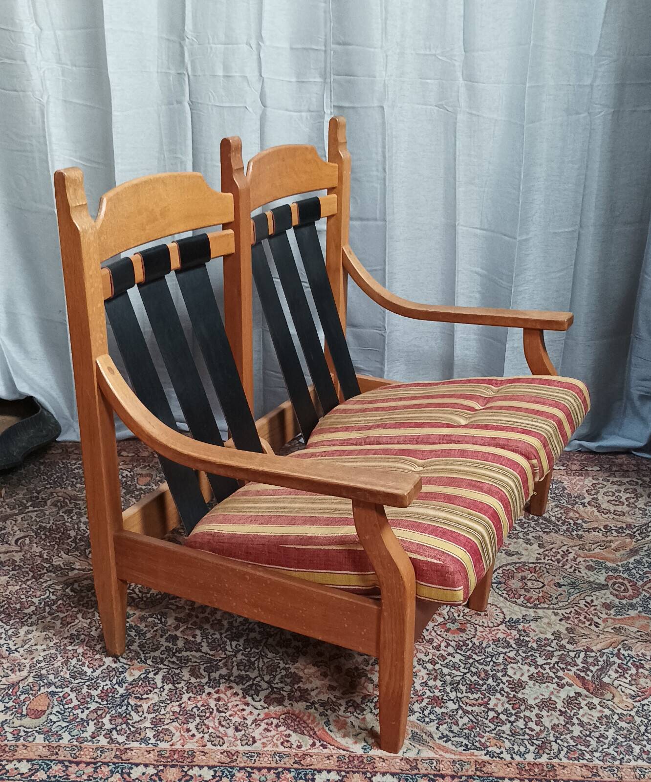 Banquette vintage 2 places et repose-pieds en chêne