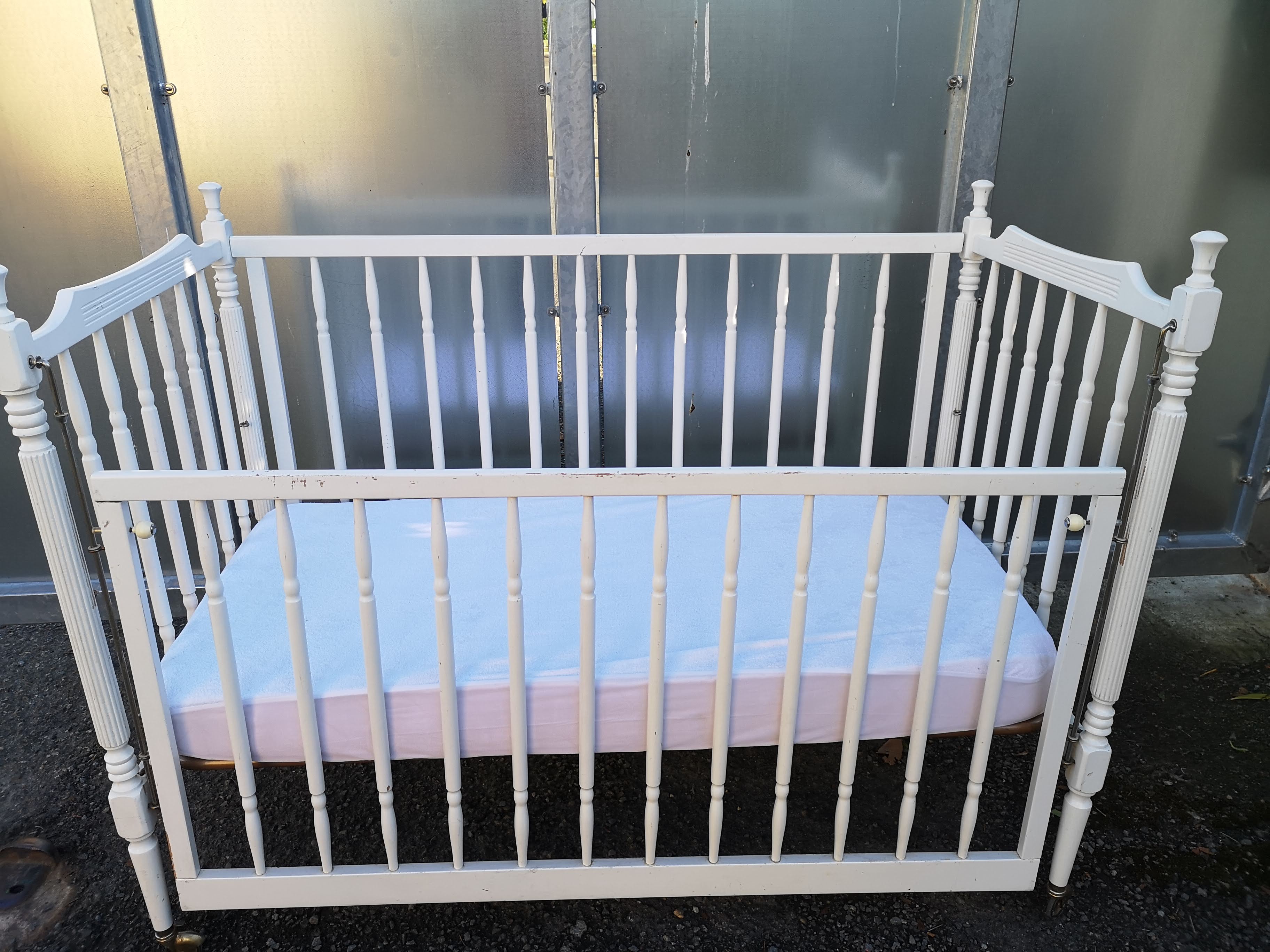 English style child bed