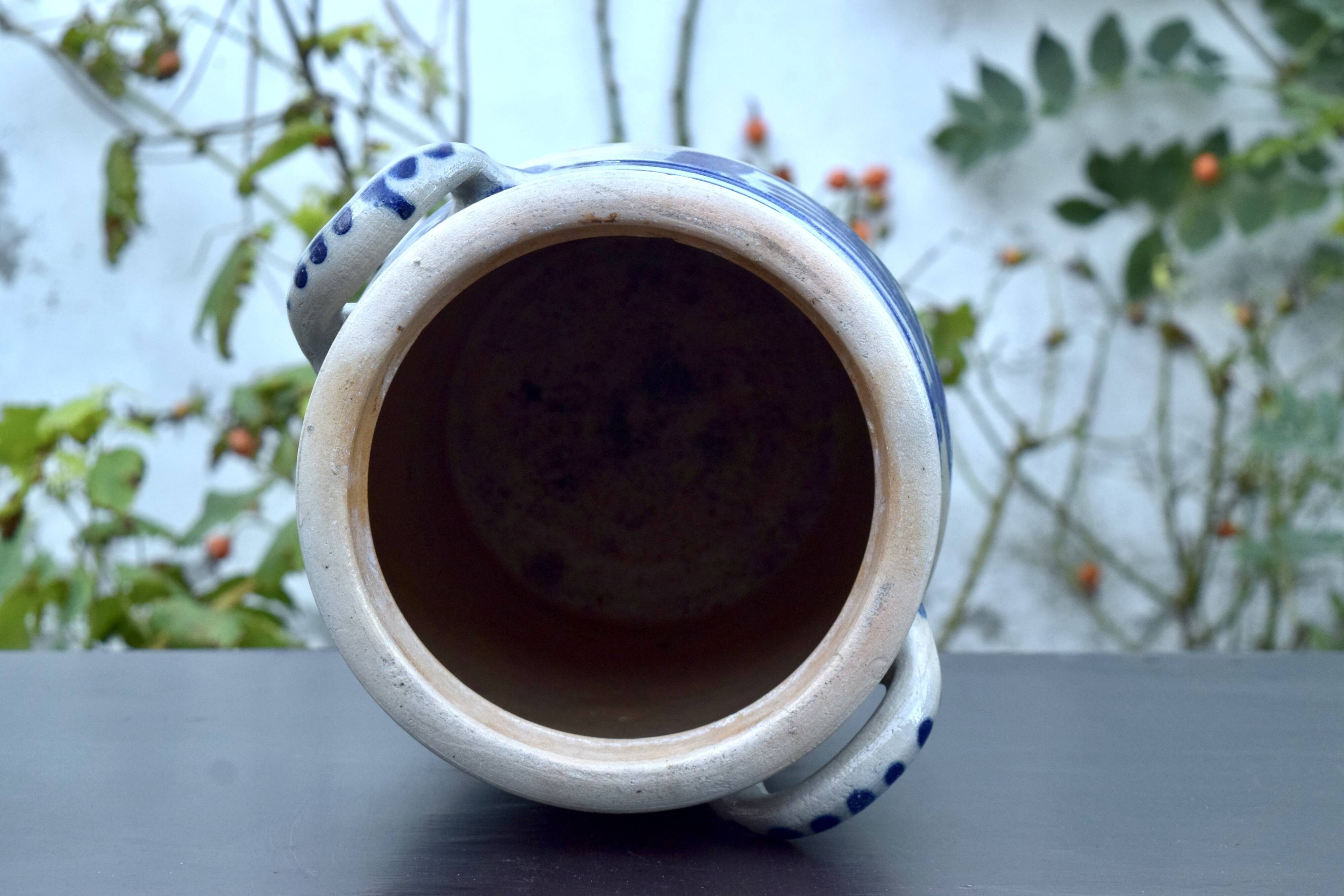 Old Alsatian sandstone jar - 26 cm