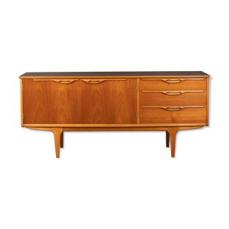 Enfilade Jentique