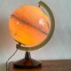 Globe terrestre lumineux, 1970