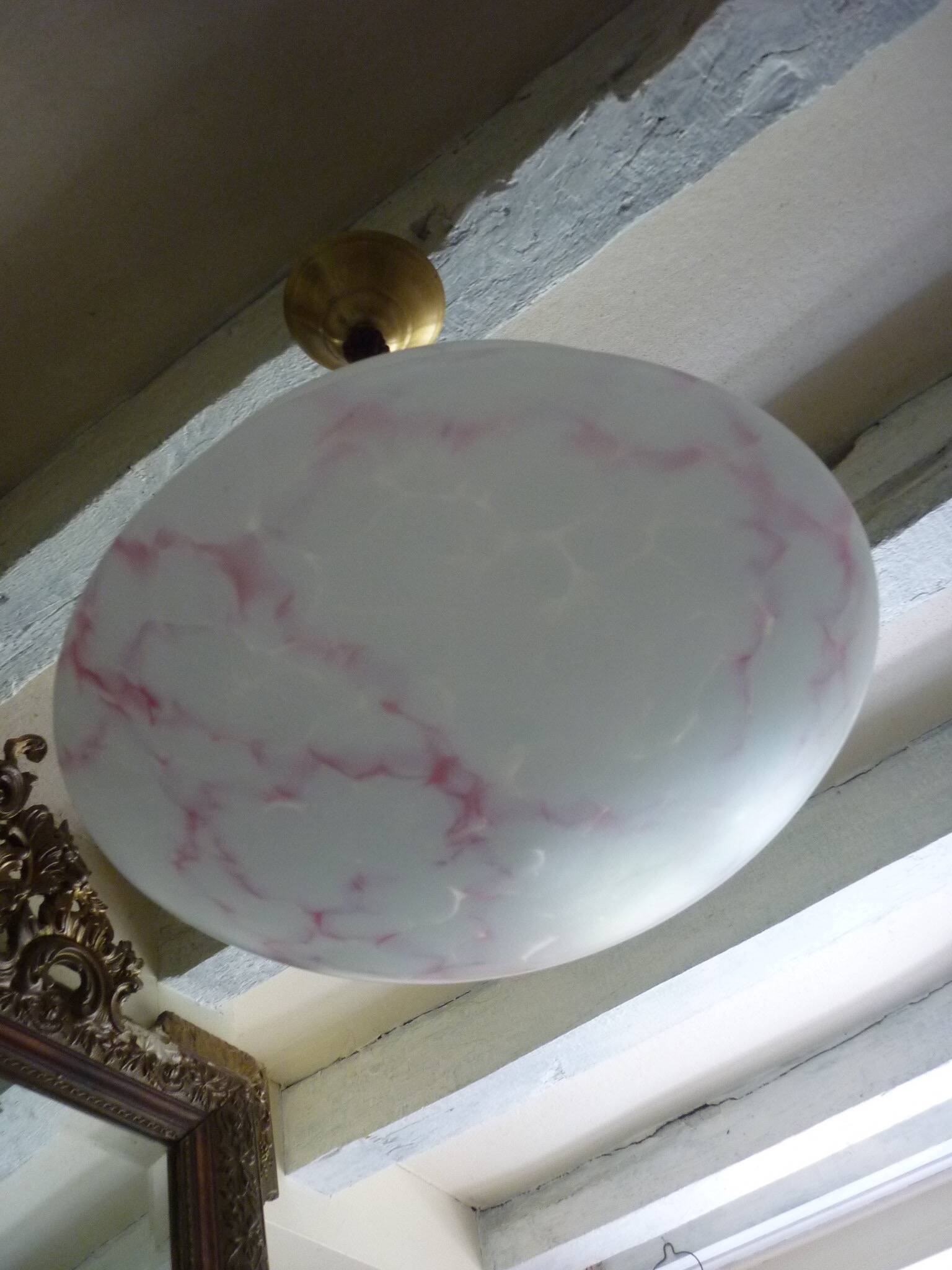Marbled opalescent art deco pendant light Ø 35 cm