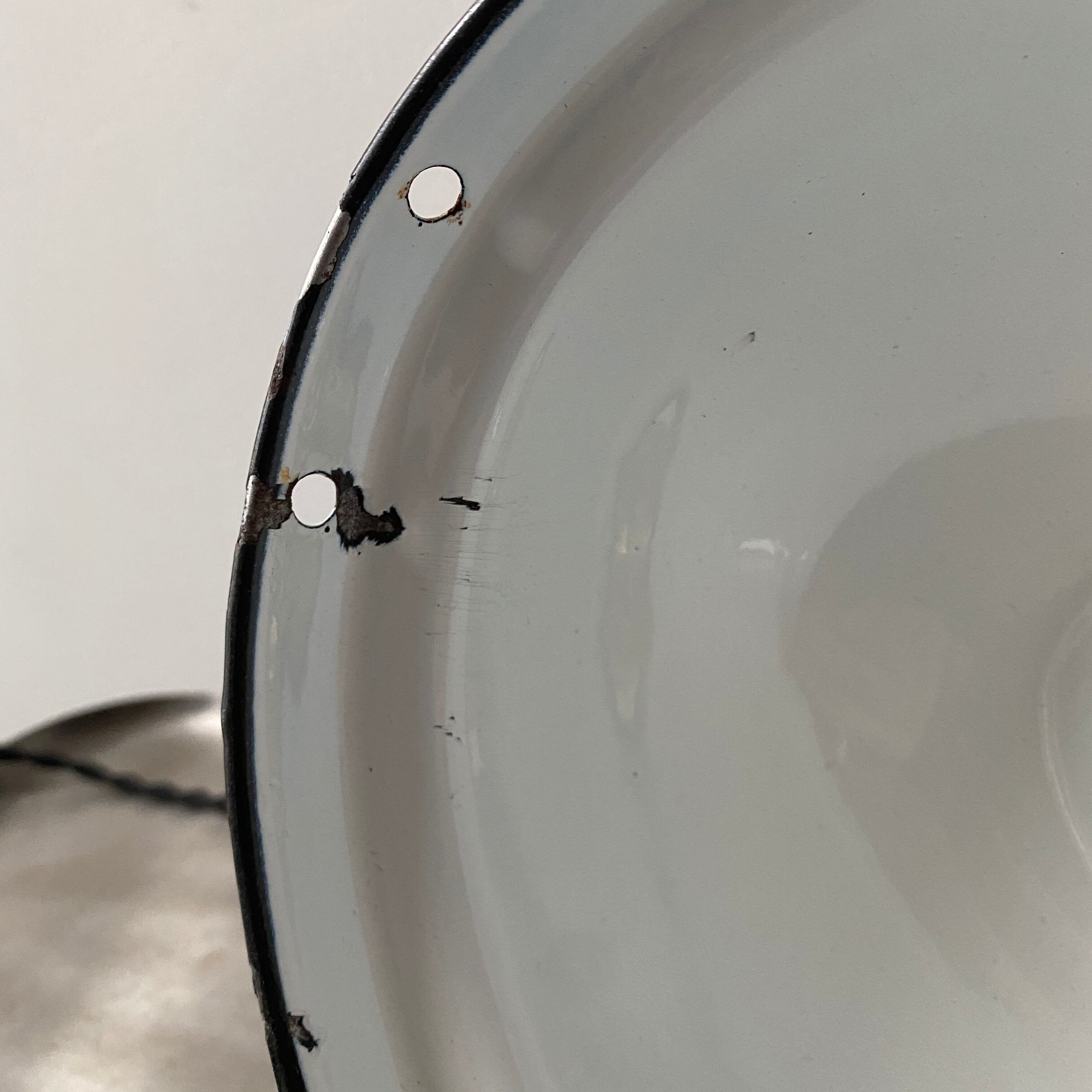 Old oval enamelled industrial hanging lamp