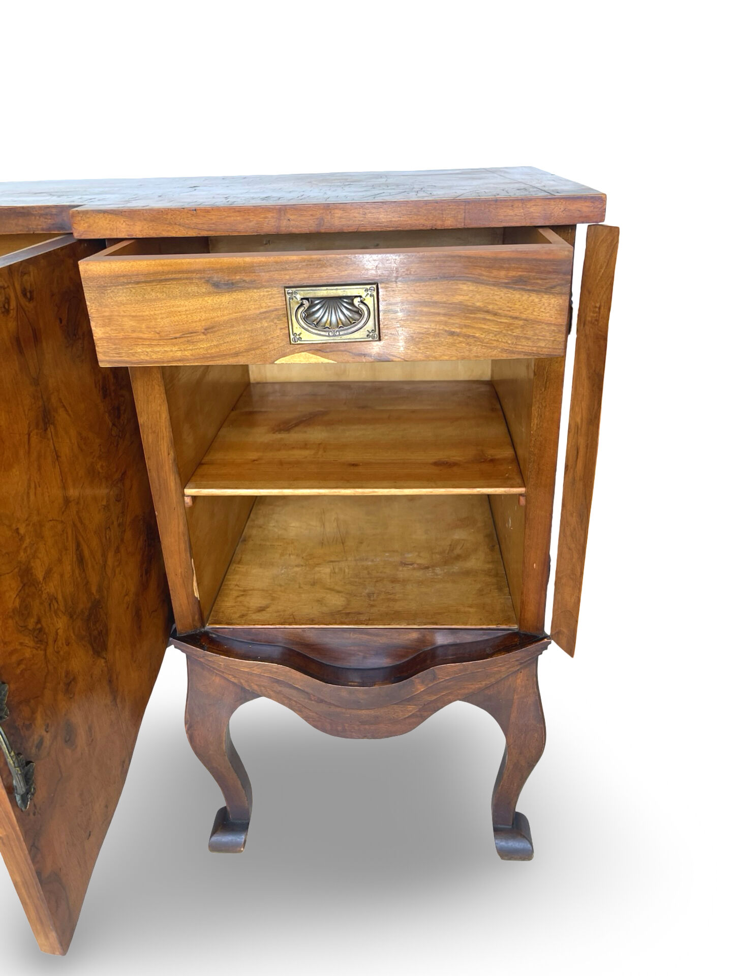 Walnut buffet, antique Italian, 1930s.
