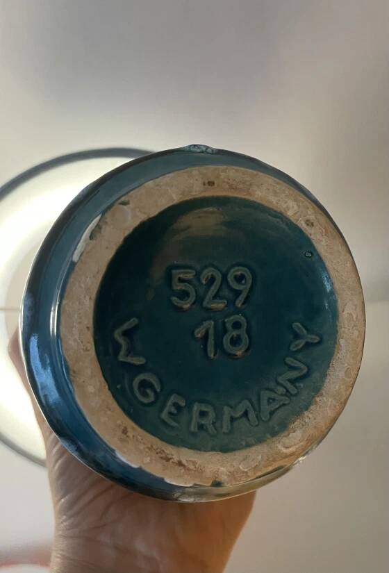 Wireless table lamp made of 1960s West German pottery ceramic.