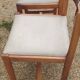 2 chaises scandinaves