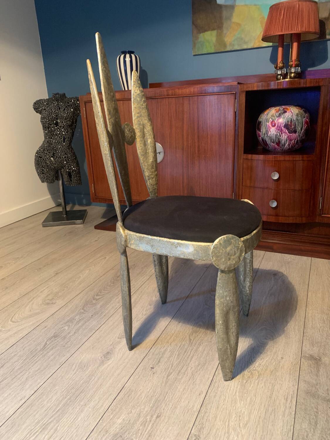Chaise barbare