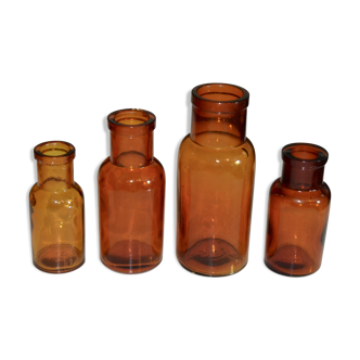 Suite of four vases praticality vials apothecary bottles