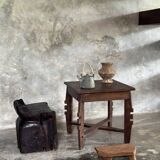 Stool, tabouret or low Japanese-style armchair in brutalist monoxyle radica.