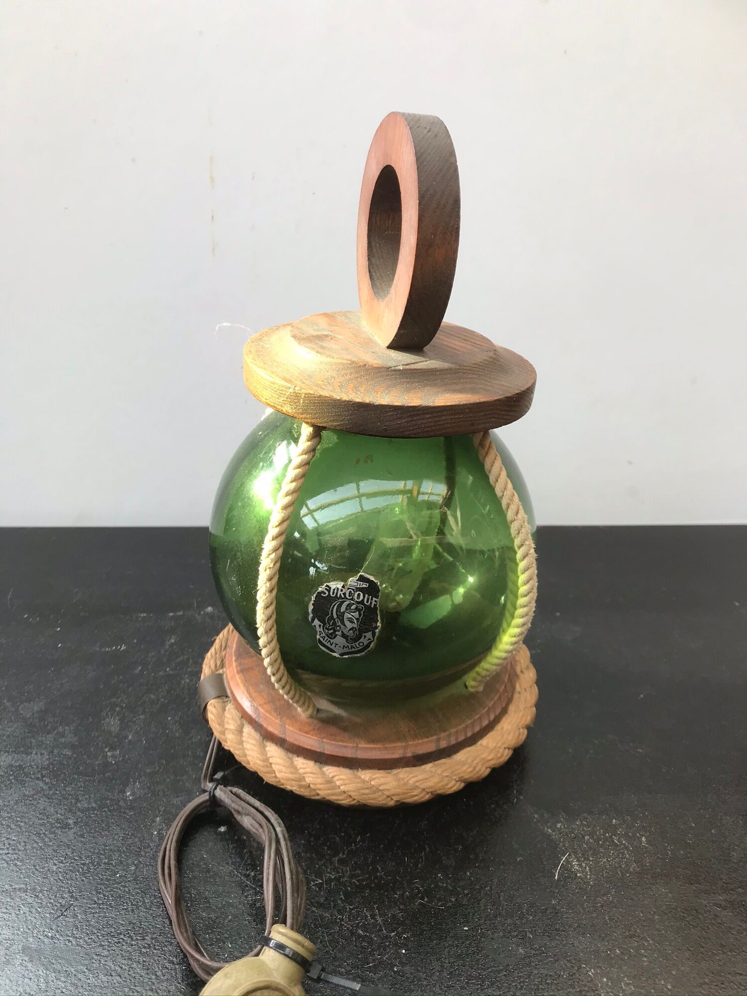 Former marine wood lamp