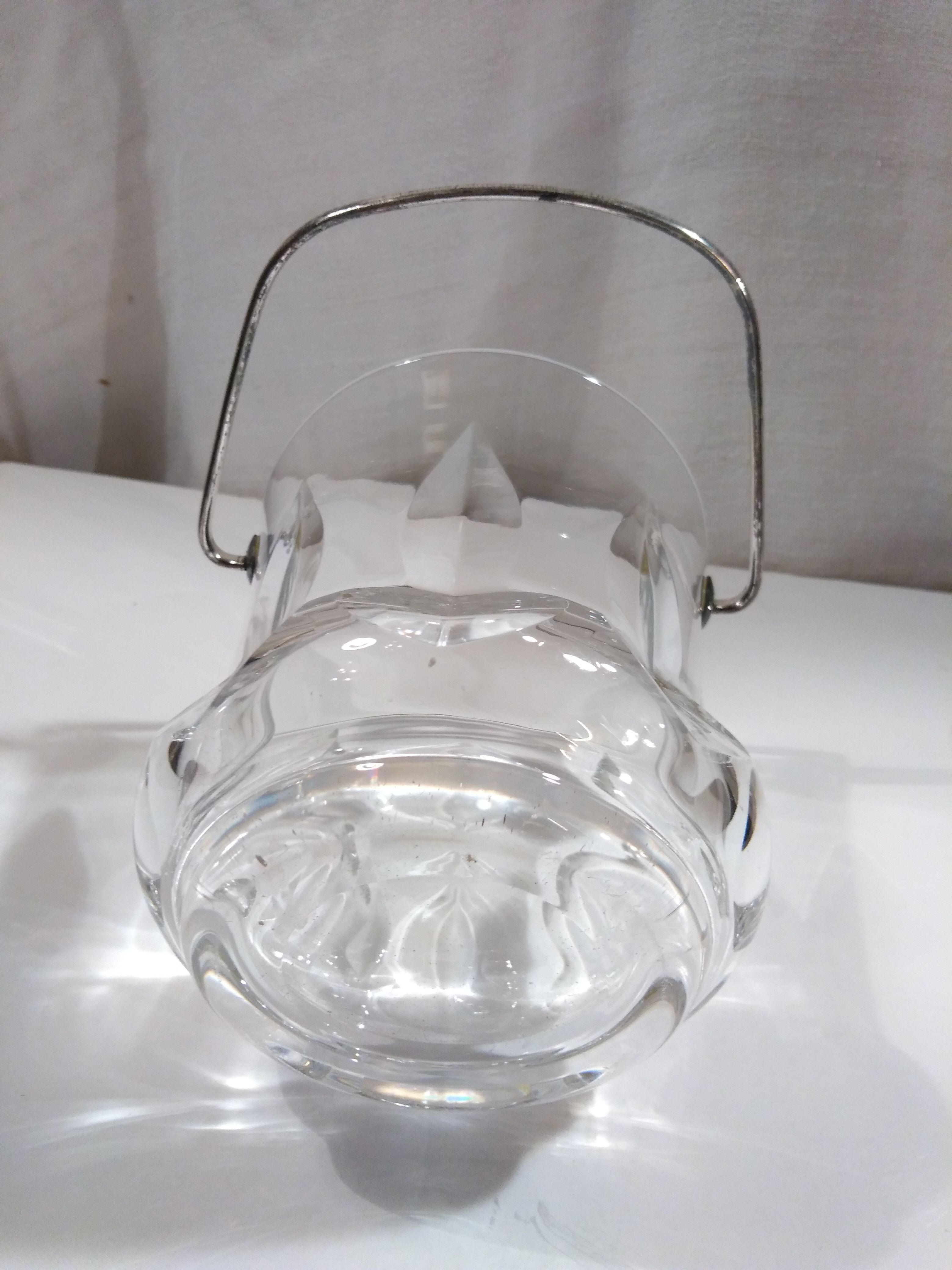 Crystal ice bucket