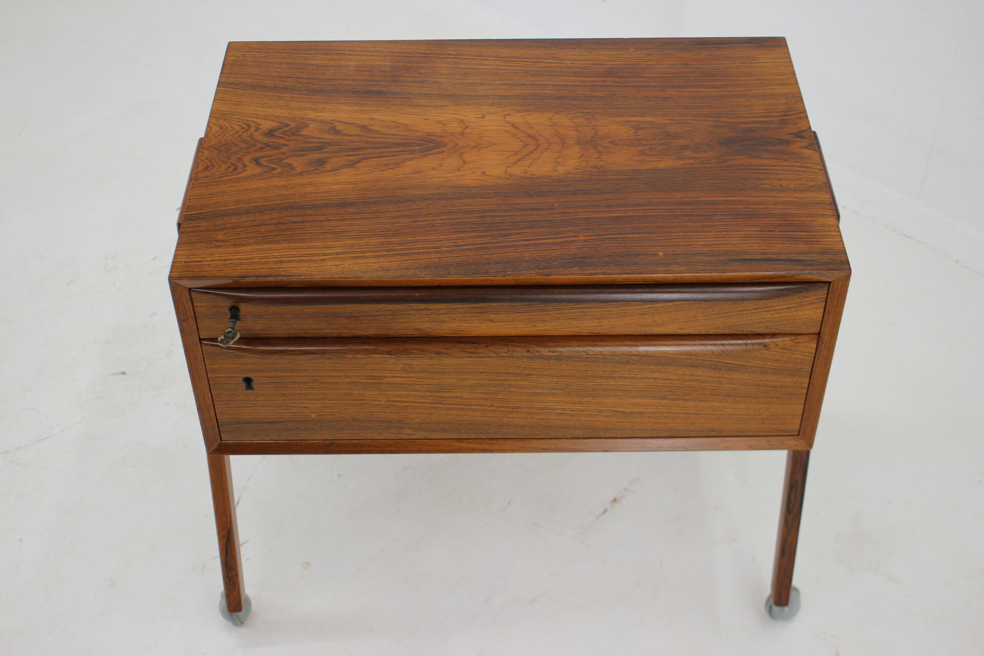 1960s danish palisander chest of drawer