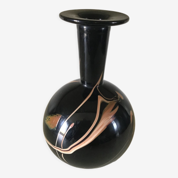 Blown glass vase from the former glassworks of Maure Vieil