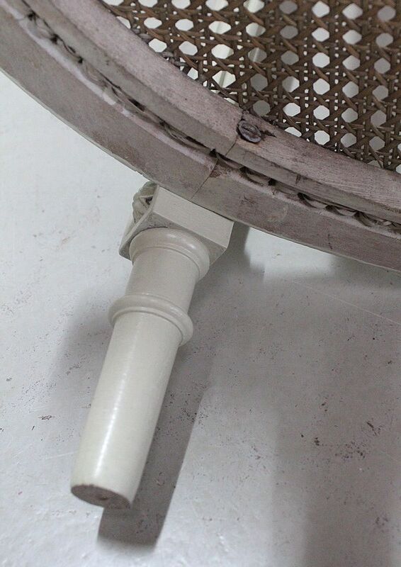 Guerin in Wood Réchampi and Cannage, Louis XVI style - 1920