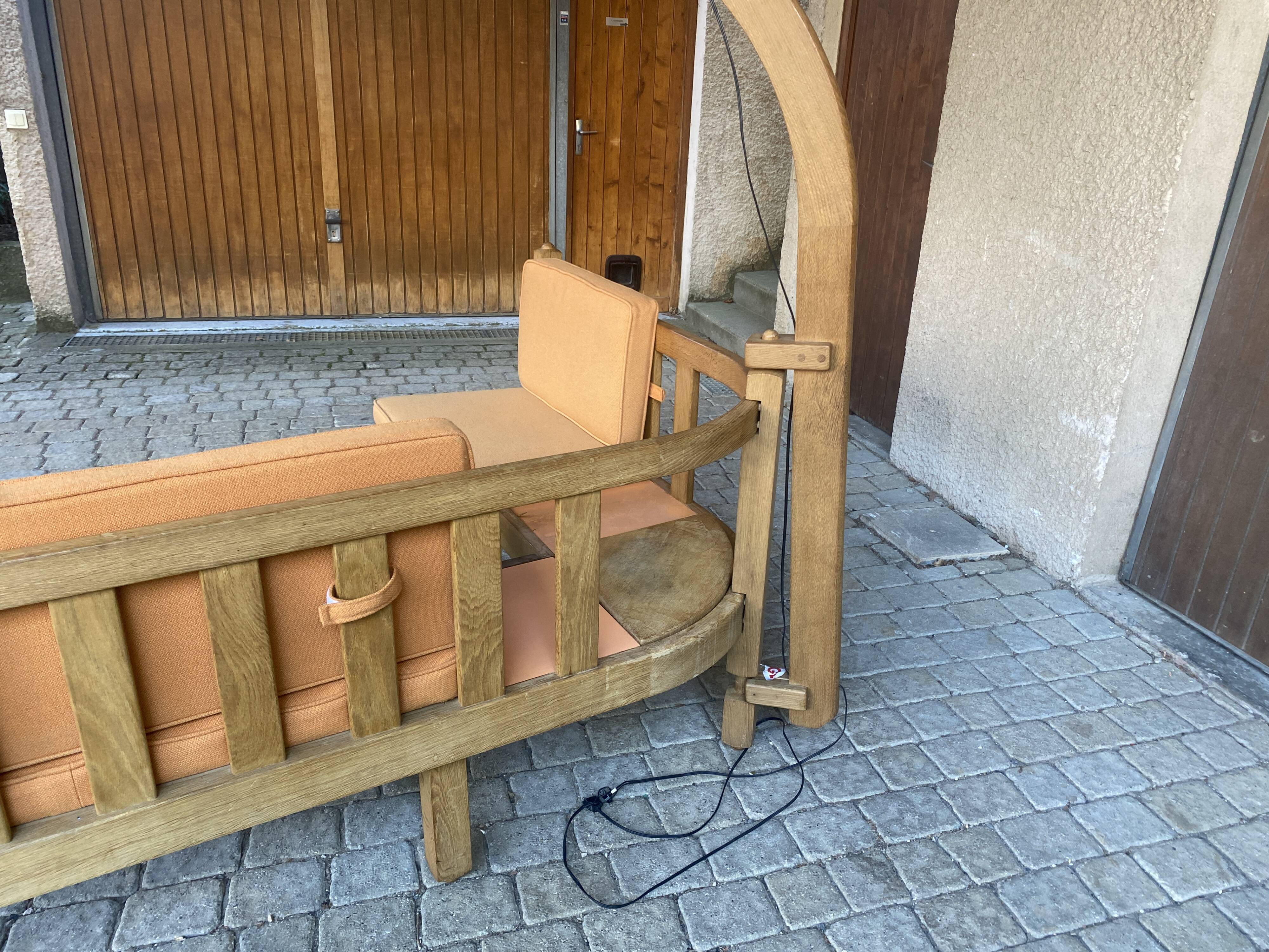 Corner bench and incorporated floor lamp guillerme et chambron
