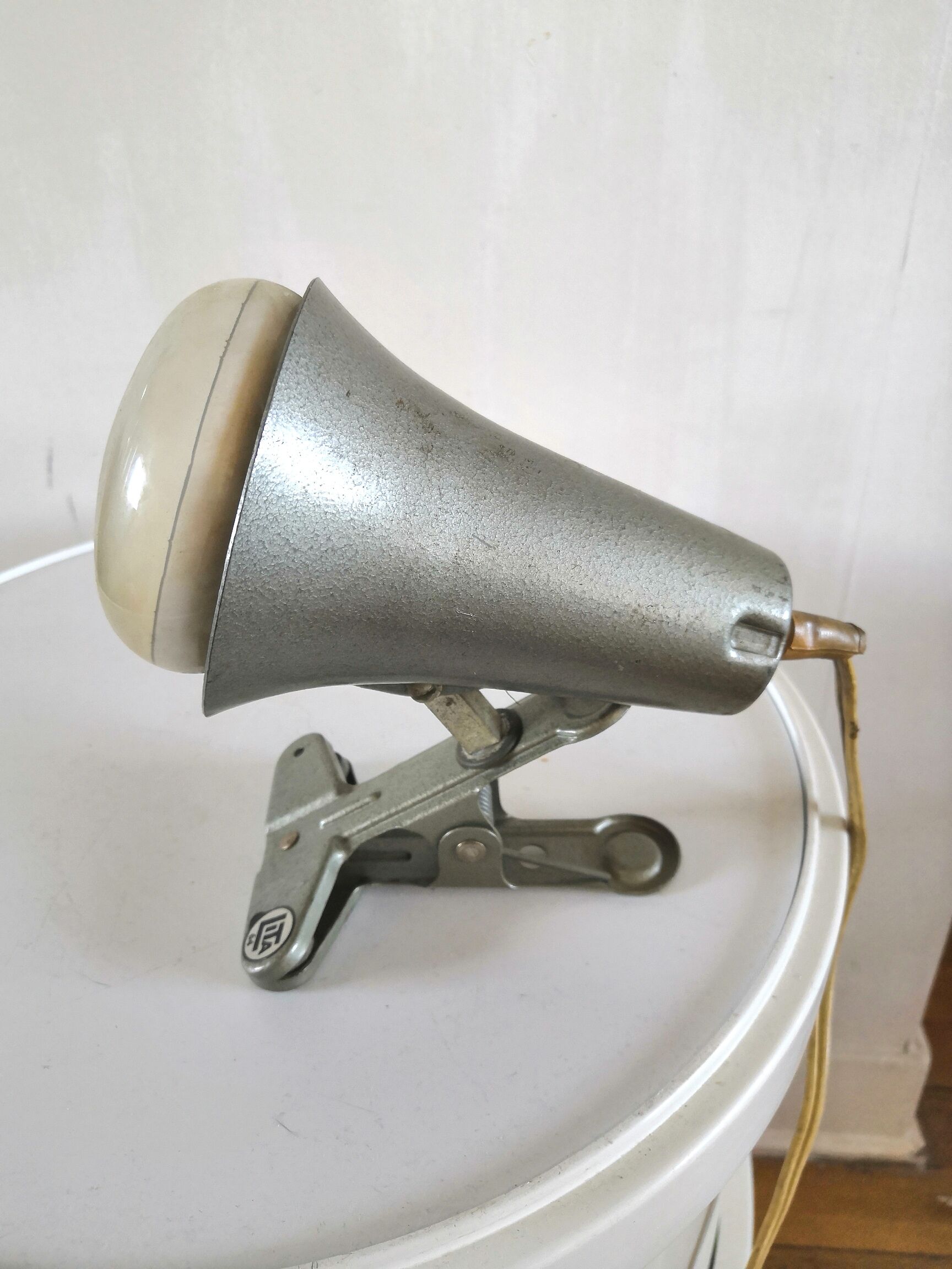 Spot vintage design Lita modèle 64