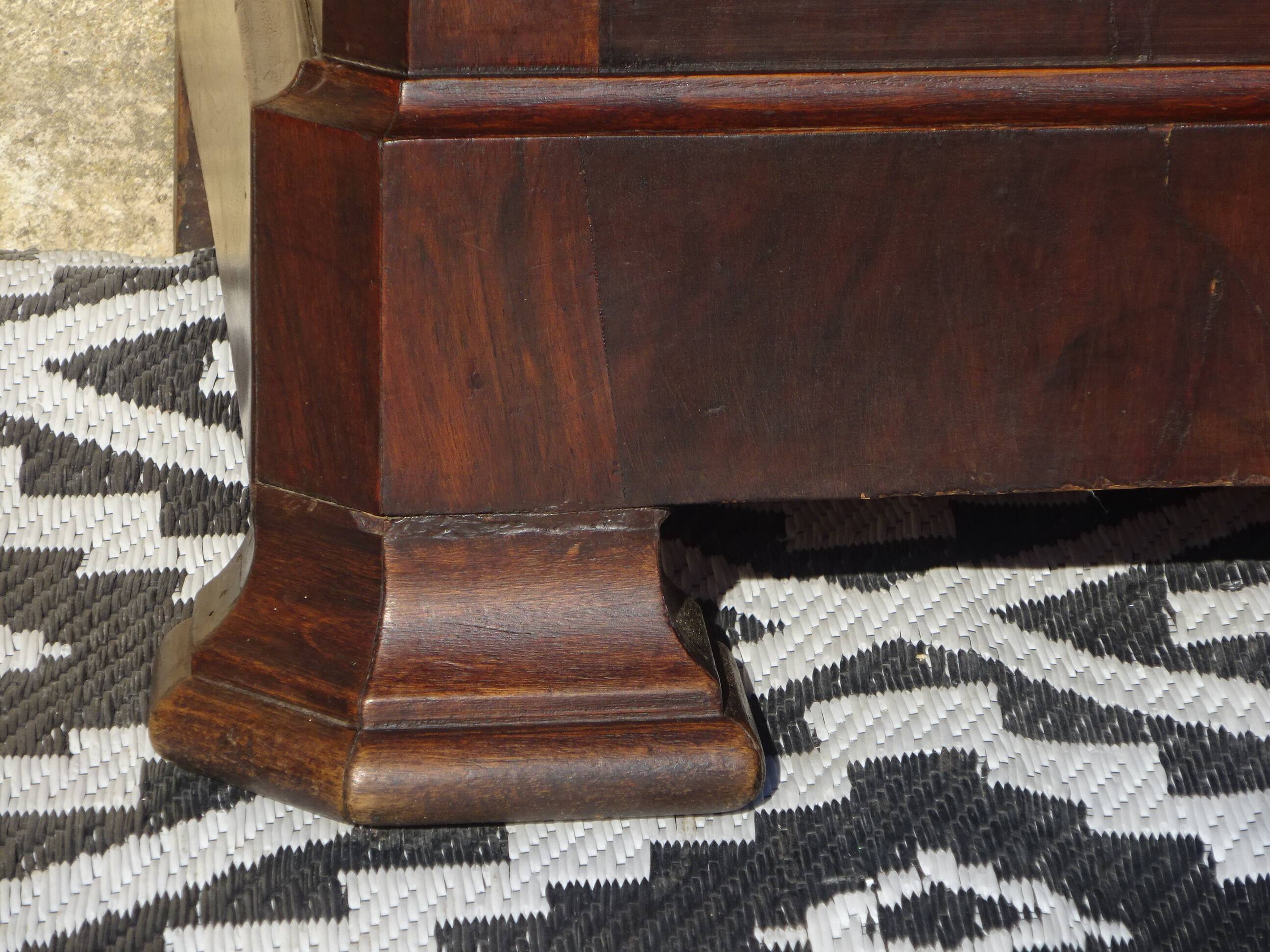 Walnut chest of drawers, black marble top